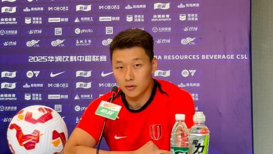 开云体育官网-李扬：个人表现与球队相辅相成，现在展望后续赛事还太早
